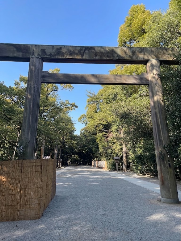 参道にある鳥居
