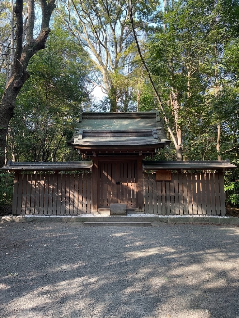 孫若御子神社（ひこわかみこじんじゃ）